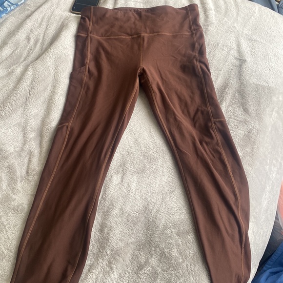 Fabletics - Picture 4 of 4